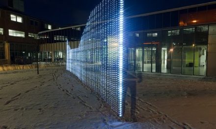 Wifi Light Painting (show wifi signal as it travels trough the air)